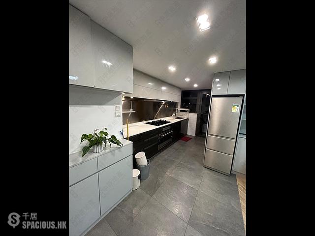 Tung Chung - The Visionary Tower 9 01