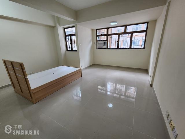 Happy Valley - 4-6, Cheong Ming Street 01