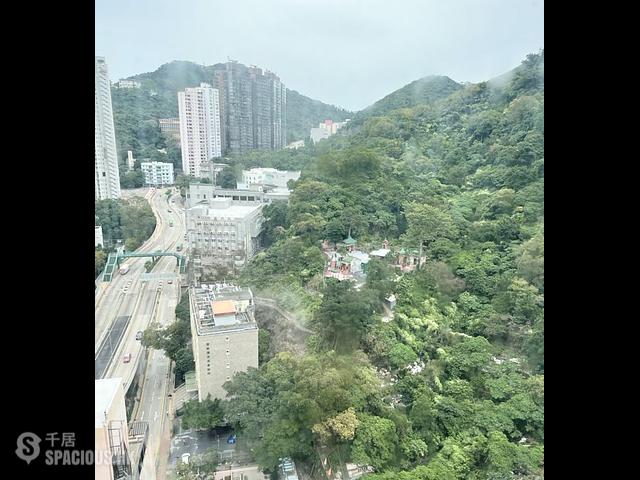 Shau Kei Wan - Sun Lee Building 01