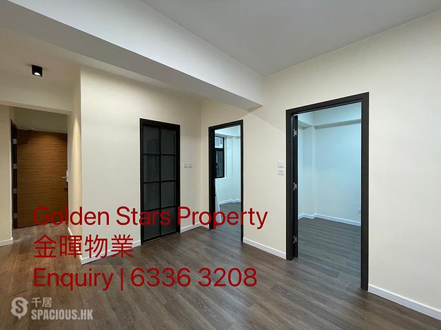 Sai Ying Pun - 264-268, Queen's Road West 01