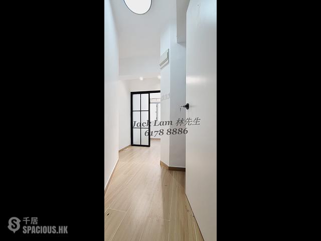 Mong Kok - Kiu Ming Mansion 01