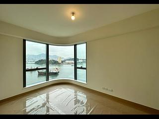 Cheung Sha Wan - Grand Victoria 02