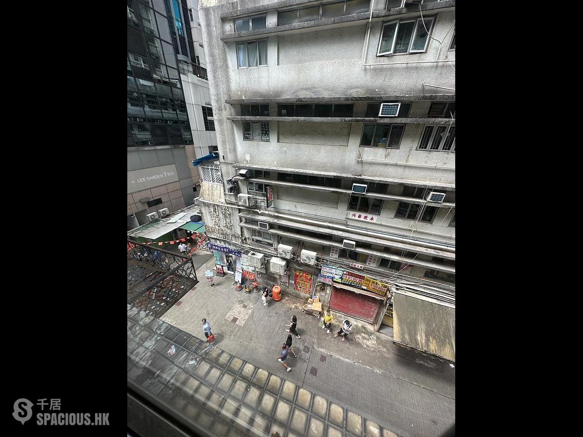 Causeway Bay - 40, Jardine's Crescent 01