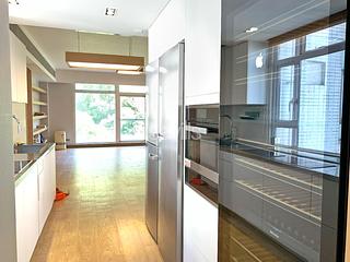 Mid Levels West - Hatton Place 06