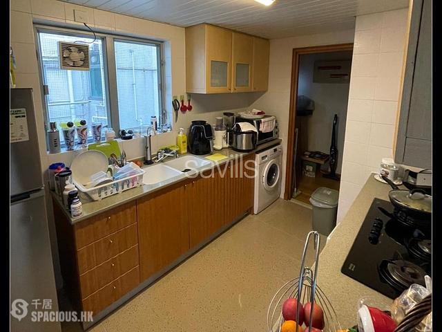 Tung Chung - Seaview Crescent 05