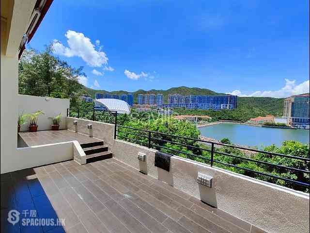 Discovery Bay - Discovery Bay Phase 1 Beach Village Headland Drive 12