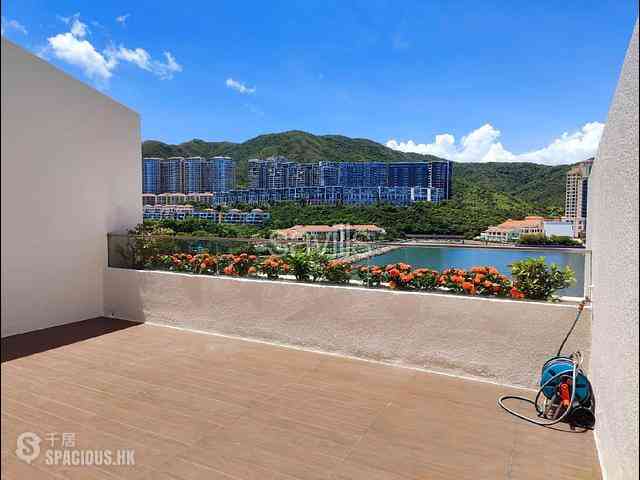 Discovery Bay - Discovery Bay Phase 1 Beach Village Headland Drive 15