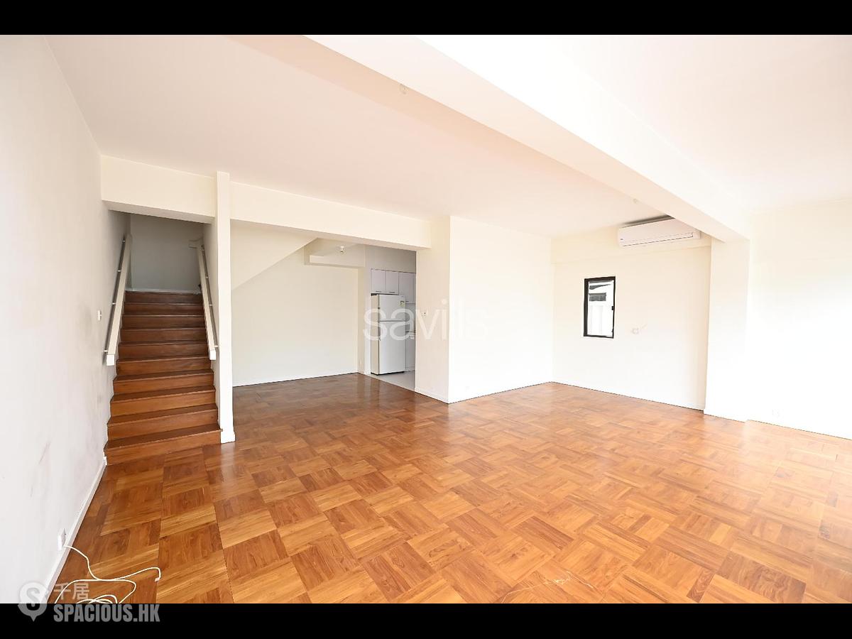Chung Hom Kok - Jadebeach Villa 01