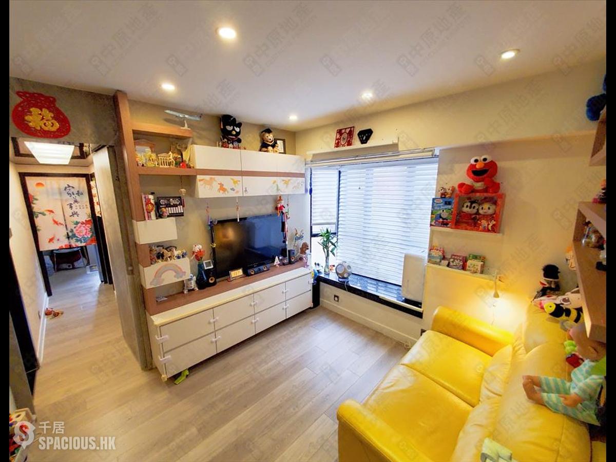 Mid Levels Central - Vantage Park 01