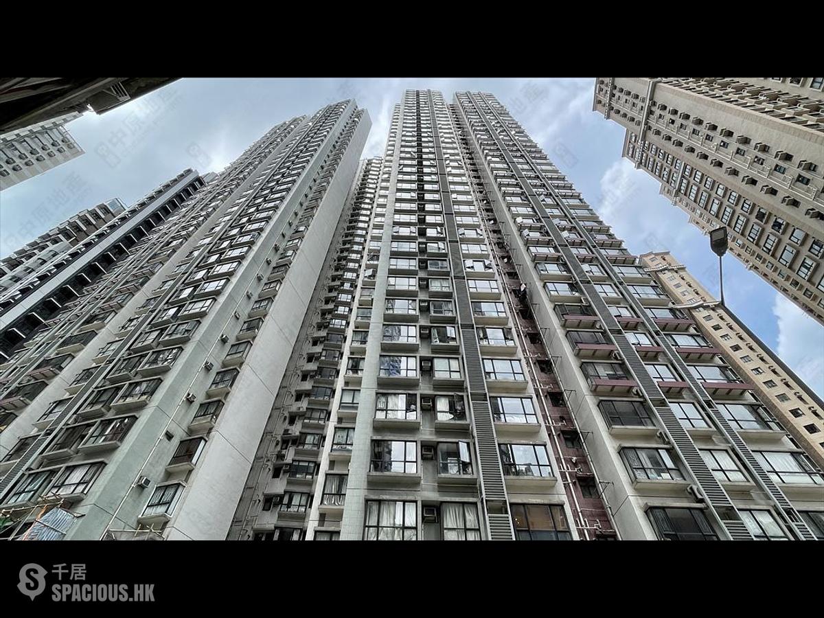 Mid Levels Central - The Grand Panorama 01