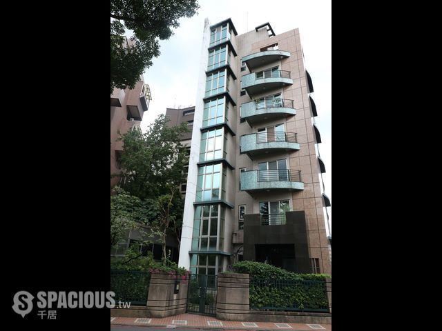 Xinyi - No. XX, Lane 50, Songping Road, Xinyi District, Taipei City, Taiwan 110 01