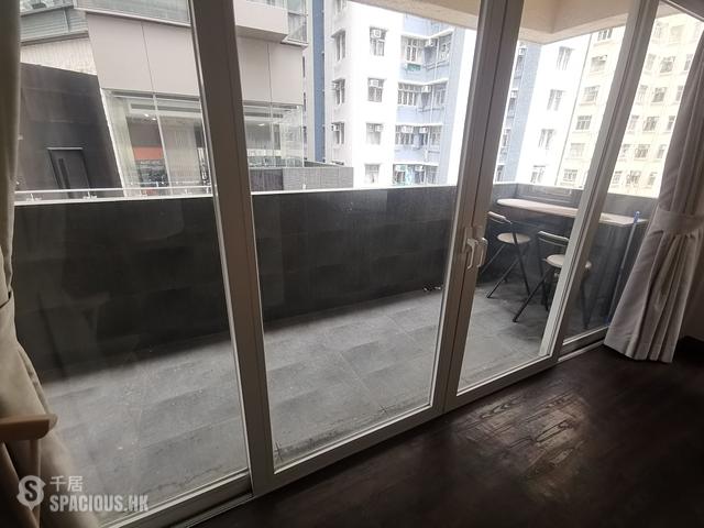 Quarry Bay - Sea View Building 01