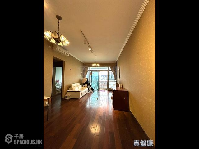 Tai Kok Tsui - One Silversea Tower 1 01