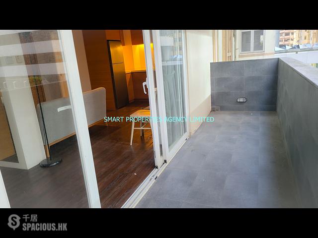 Quarry Bay - Sea View Building Block 31-43, Hoi Wan Street 01