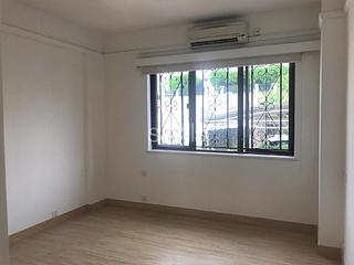 Chung Hom Kok - 19-25, Horizon Drive 06