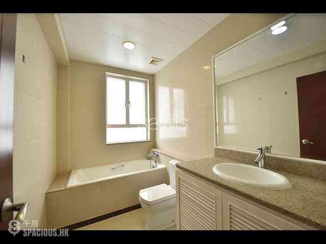 Repulse Bay - Repulse Bay Mansions Block A 07