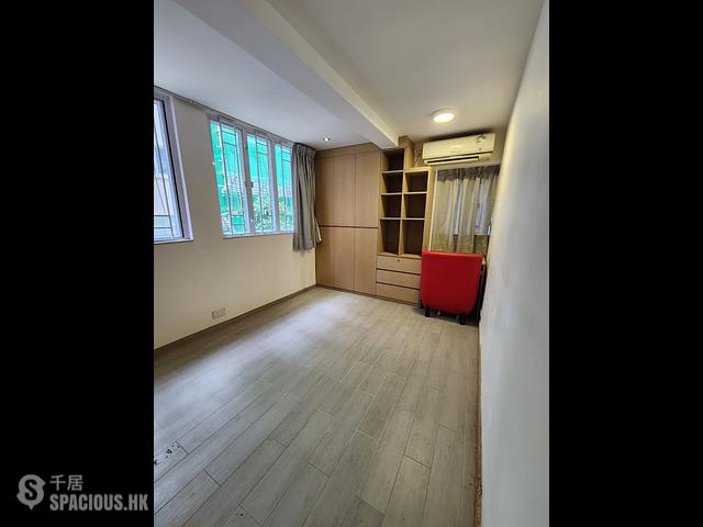 Happy Valley - 14, Yuen Yuen Street 01