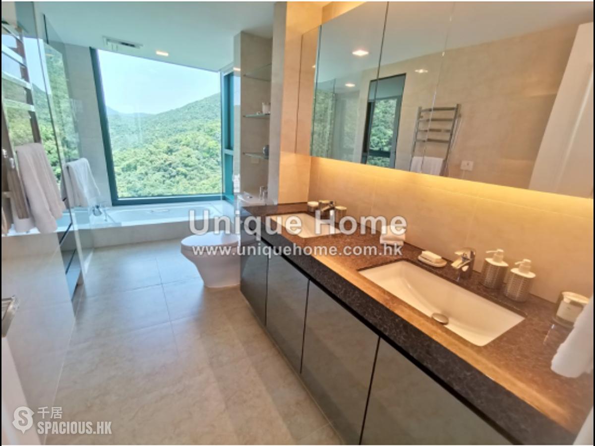 Repulse Bay - Fairmount Terrace 01