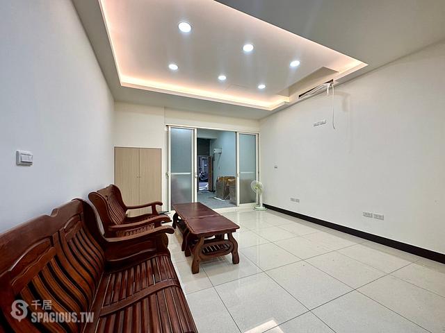Sanchong - No. X, Lane 70, Renzheng Street, Sanchong District, New Taipei City, Taiwan 241 01