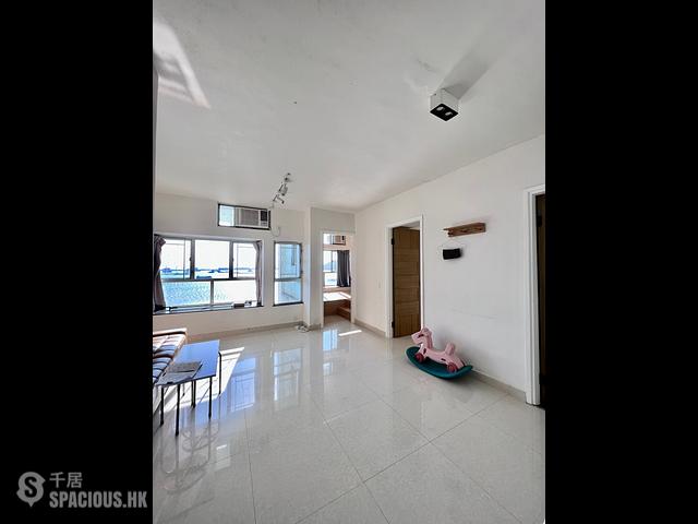 Tuen Mun - Miami Beach Towers Block 6 01
