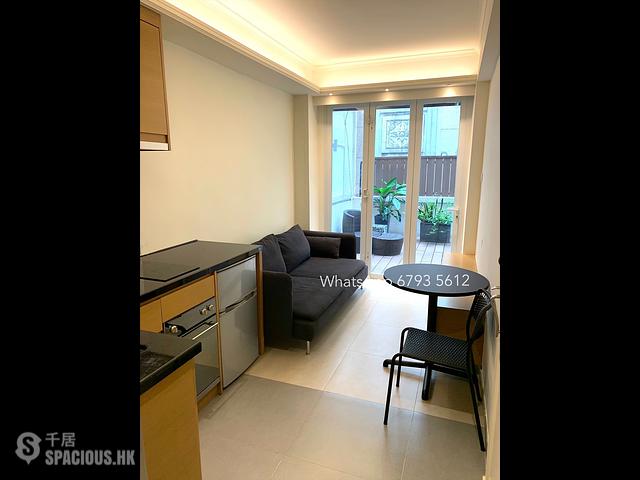 Sheung Wan - 16, Tung Street 01