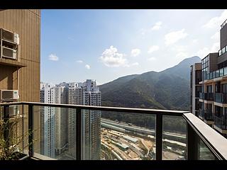 Tung Chung - The Visionary 15