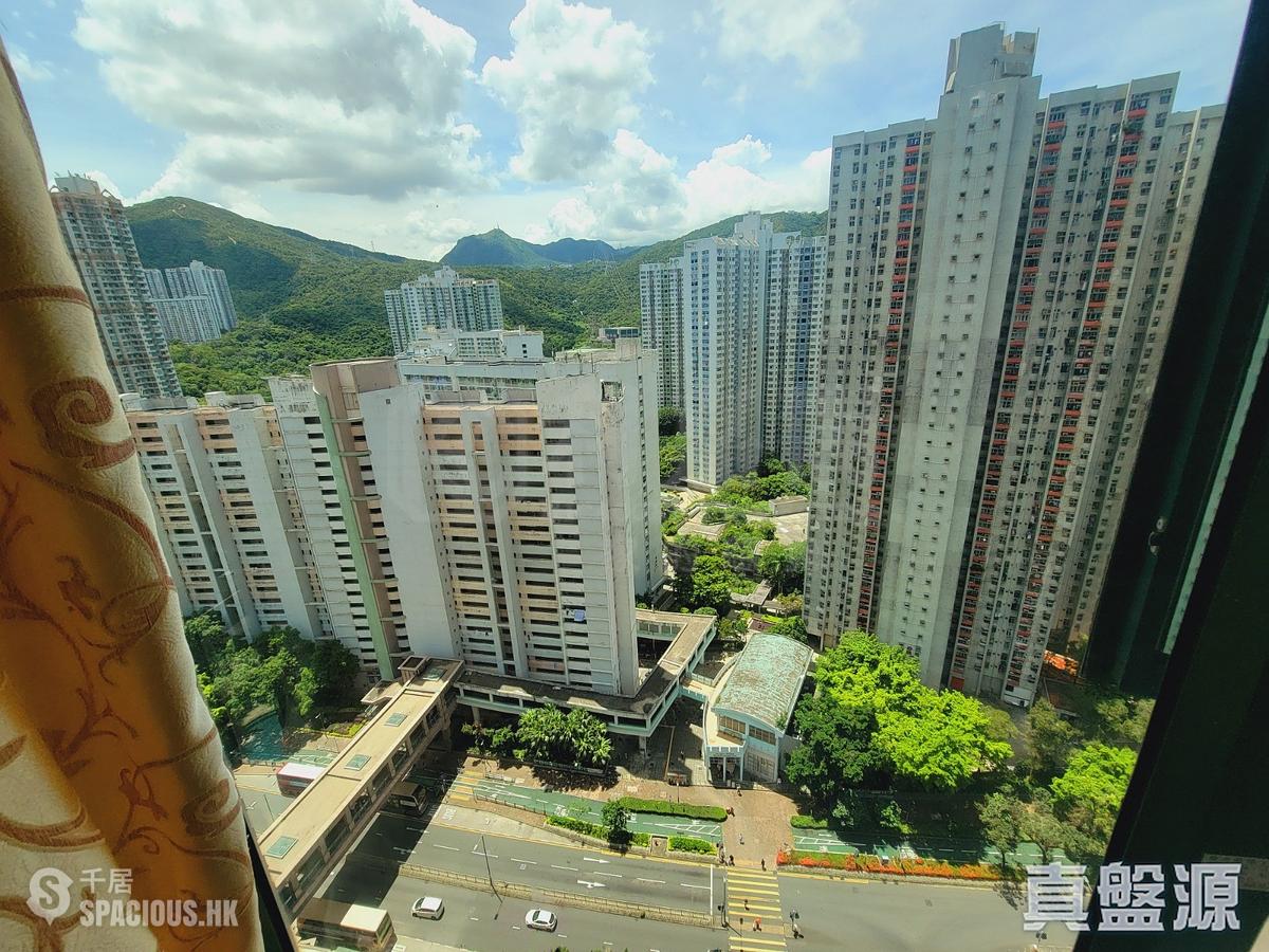 Tseung Kwan O - The Metro City Phase 2 01