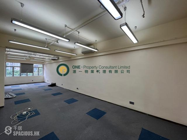 Sheung Wan - Hollywood Centre 01