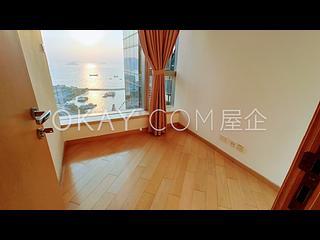 West Kowloon - The Cullinan (Tower 21 Zone 6 Aster Sky) 07
