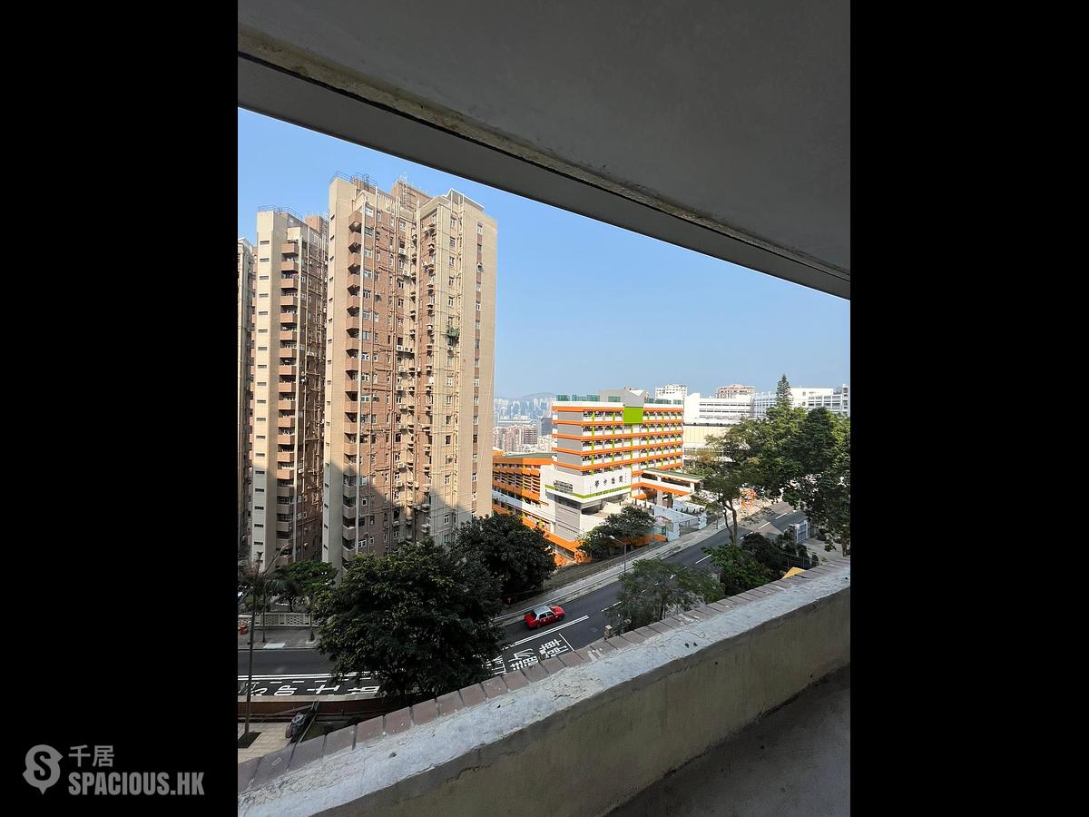 寶馬山 - 峰景大廈 01