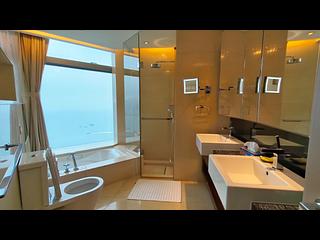 West Kowloon - The Cullinan (Tower 21 Zone 2 Luna Sky) 10
