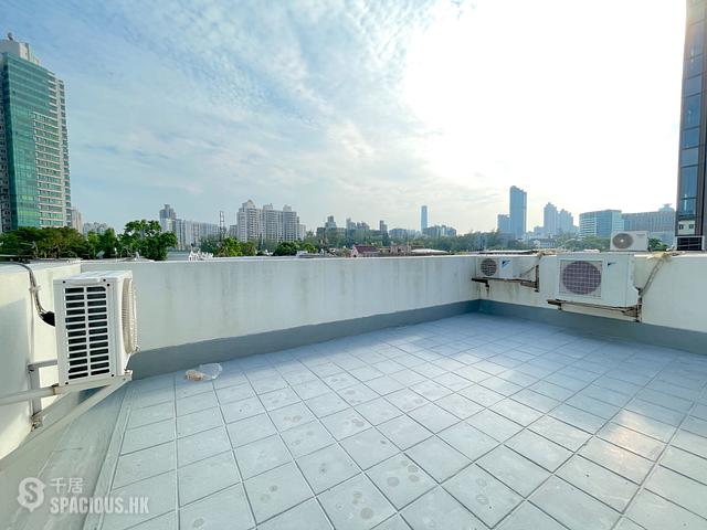 Ho Man Tin - 237-239A, Prince Edward Road West 01
