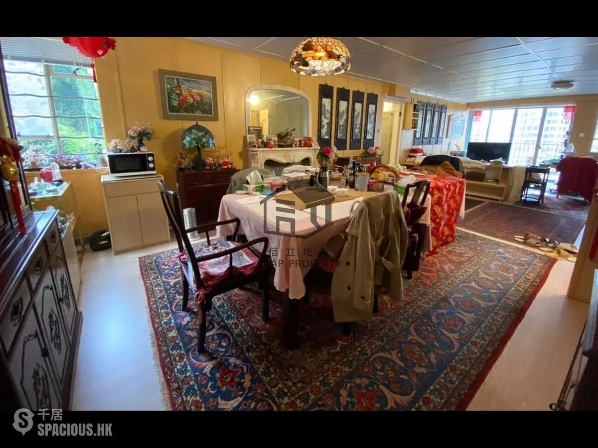 Mid Levels Central - Pearl Gardens 01