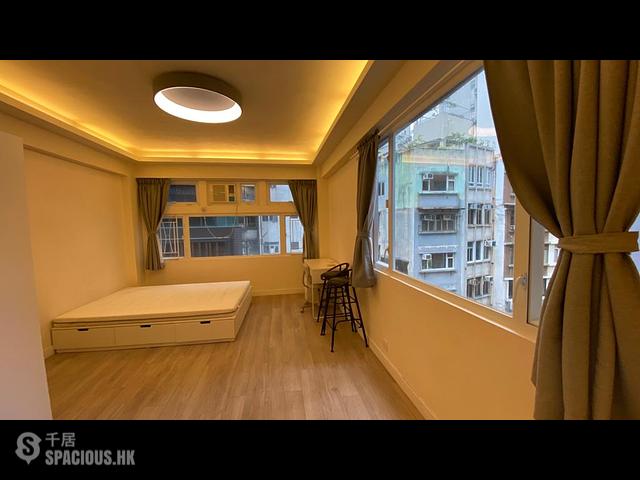 Sheung Wan - Wah Hei Building 01