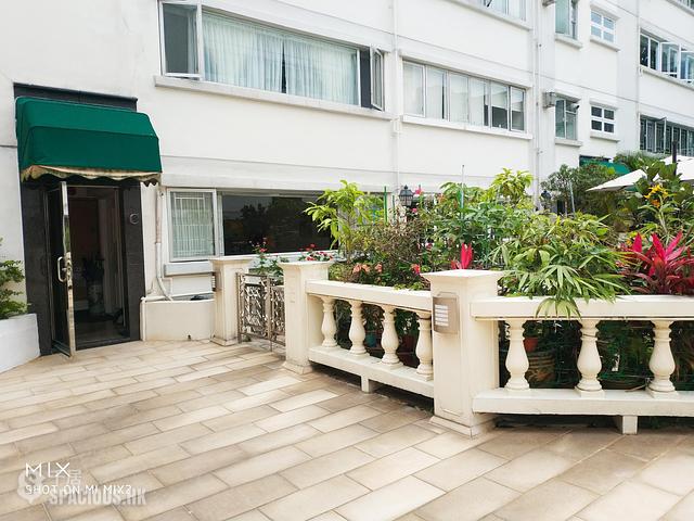 Stanley - Parisian Block C 01