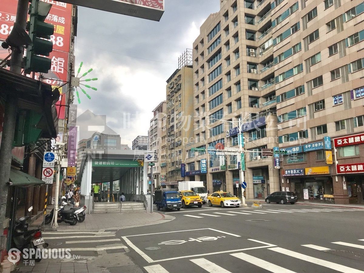 Songshan - No. XXX, Section 4, Bade Road, Songshan District, Taipei City, Taiwan 105 01