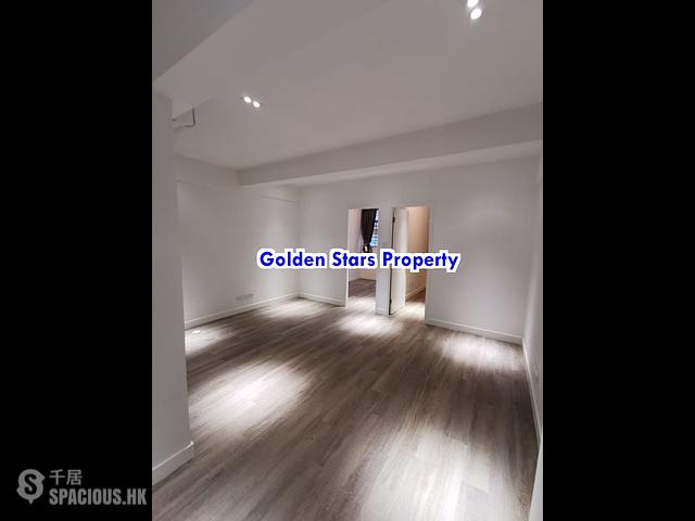 Sai Ying Pun - Luen Tak Building 01