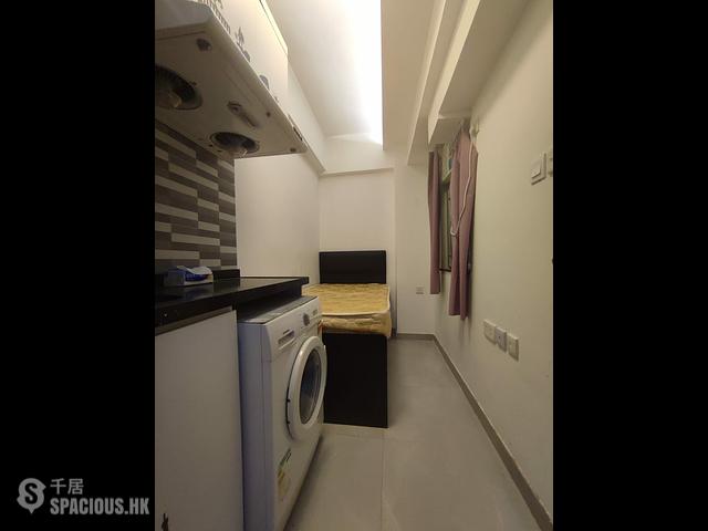 Wan Chai - Tak Wah Mansion 01