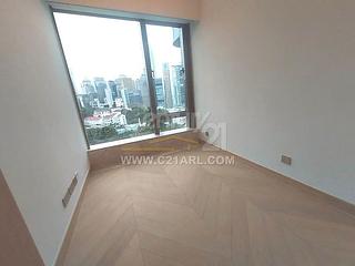 Mid Levels Central - 22A, Kennedy Road 04