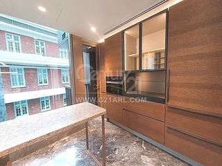 Mid Levels Central - 22A, Kennedy Road 08