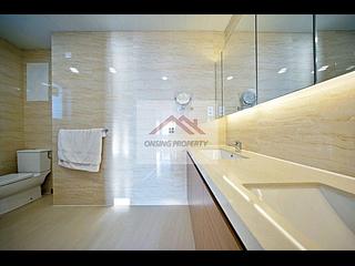 Chung Hom Kok - Coral Villas 08