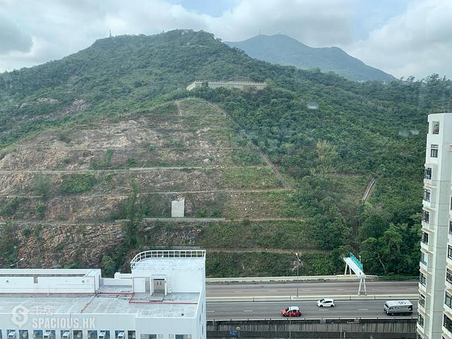 Heng Fa Chuen - Heng Fa Chuen Block 8 01