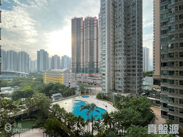 Hang Hau - La Cite Noble Block 4 01