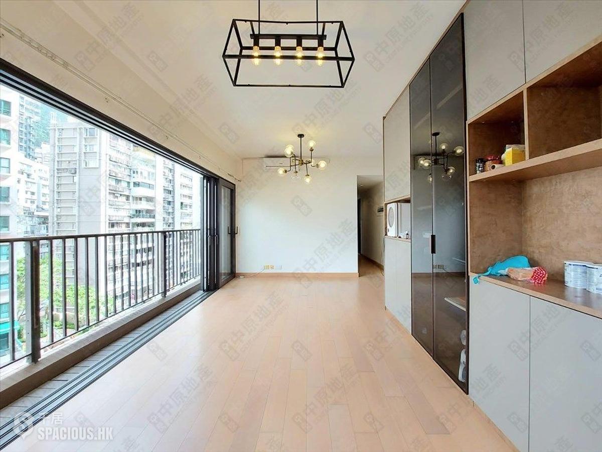 Sai Ying Pun - The Babington 01