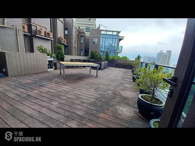 Ho Man Tin - Mantin Heights Block 7 01