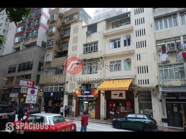 Wan Chai - 21, Amoy Street 01