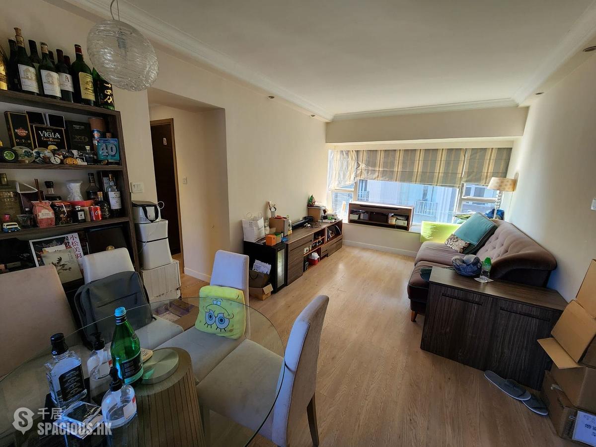 Sai Ying Pun - Hilary Court 01