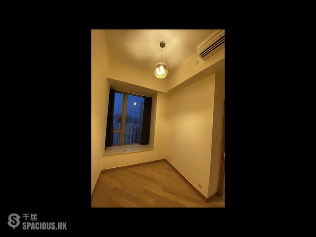 Tseung Kwan O - The Wings IIIA Block 5B 01