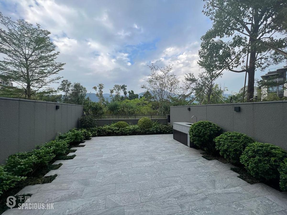 Tai Po - Villa Lucca 01