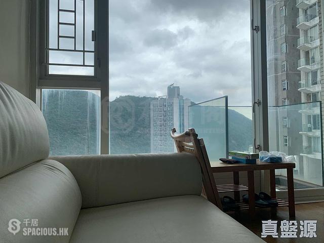Quarry Bay - The Orchards 01